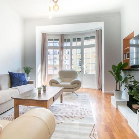 Spacious 2-Bedroom In The Centre Of Мантон Екстер'єр фото